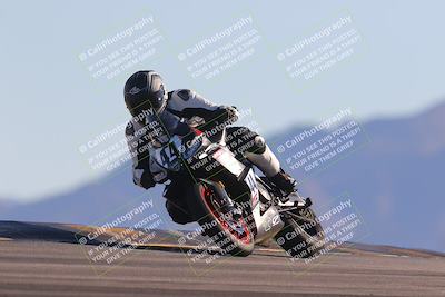media/Nov-06-2023-Moto Forza (Mon) [[ce023d0744]]/3-Intermediate Group/Session 5 (Turn 9)/
